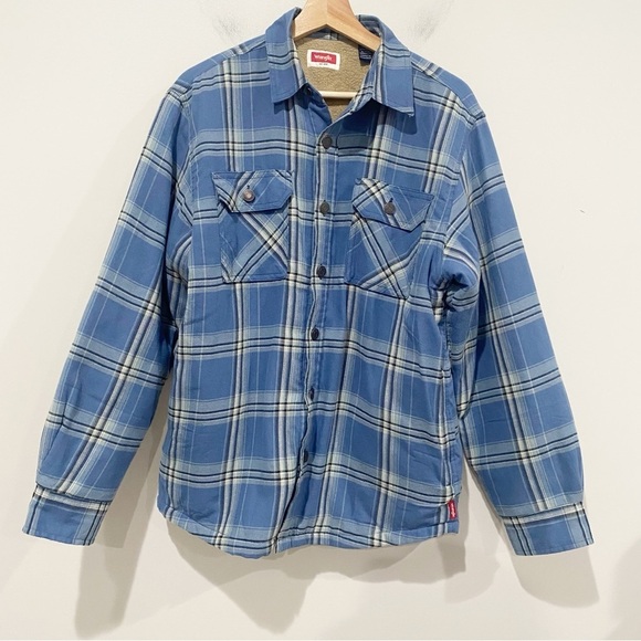 WRANGLER Men’s Plaid Shacket Sherpa Lined Blue White Warmth Size Small - Picture 12 of 12